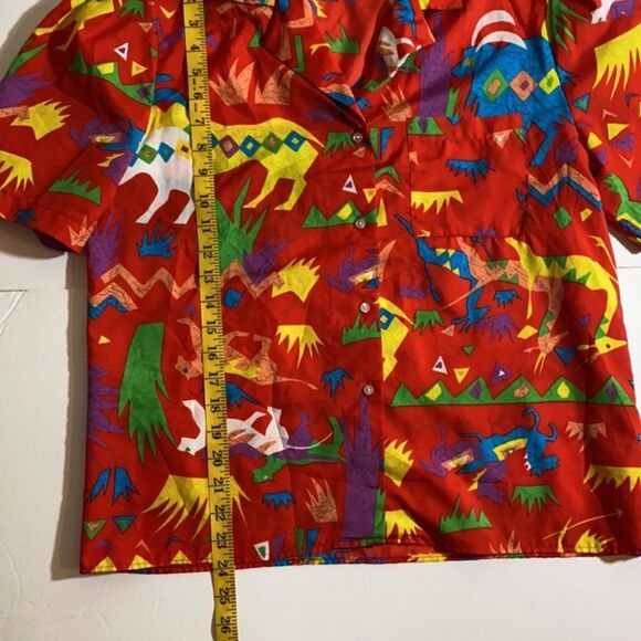 Vintage  Hawaiian Animal Graphic Print Puff Sleeve Button Down Shirt - Picture 6 of 9
